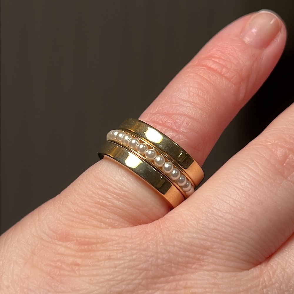 Vintage Joan Rivers Signed Stacking Band Rings - Picture 3 of 7
